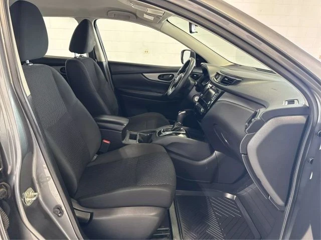 2021 Nissan Rogue - Image 14 of 21