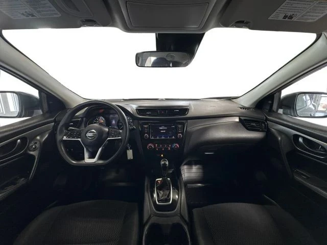 2021 Nissan Rogue - Image 16 of 21