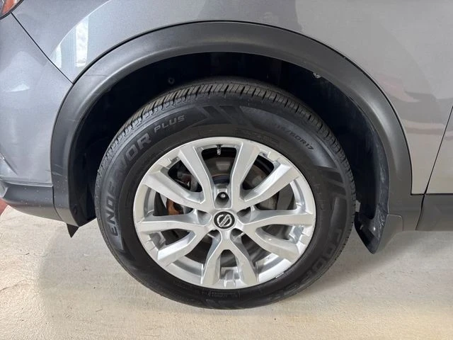2021 Nissan Rogue - Image 13 of 21