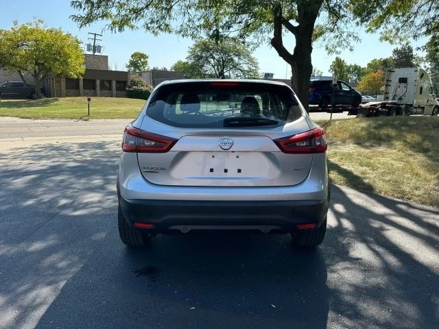 2021 Nissan Rogue - Image 6 of 12