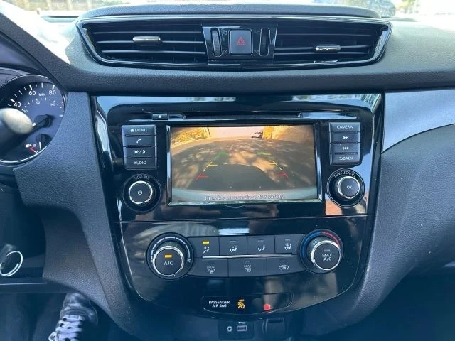 2021 Nissan Rogue - Image 17 of 17