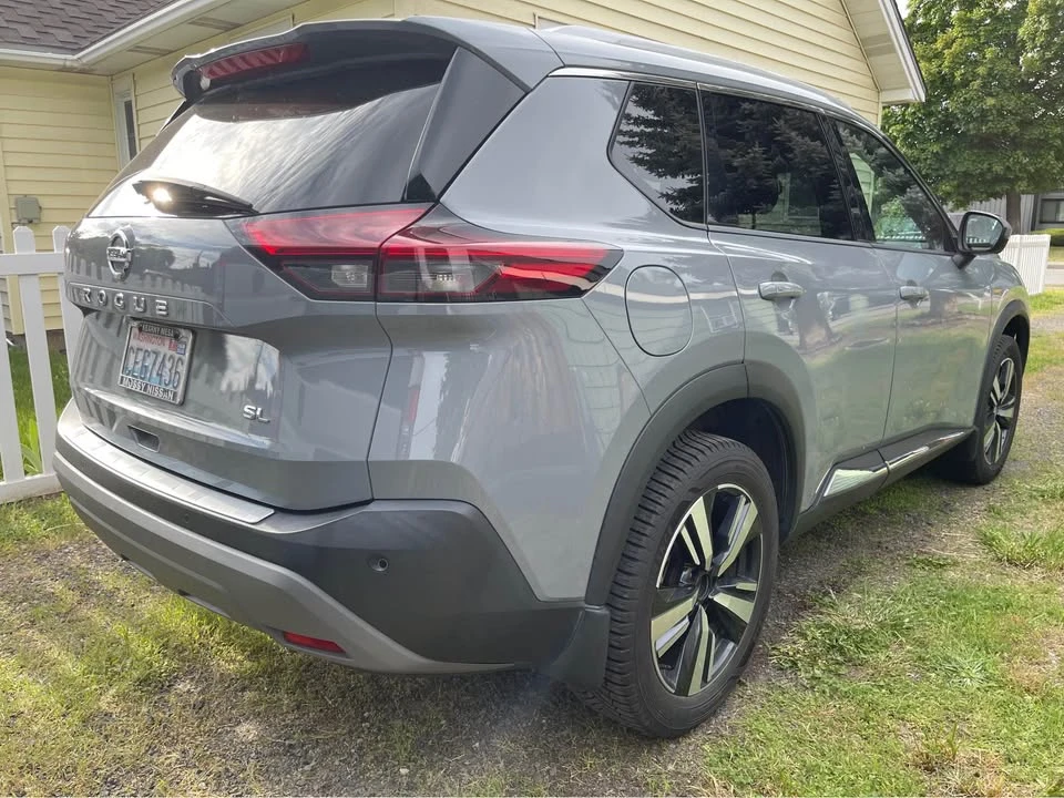 2021 Nissan Rogue - Image 3 of 9