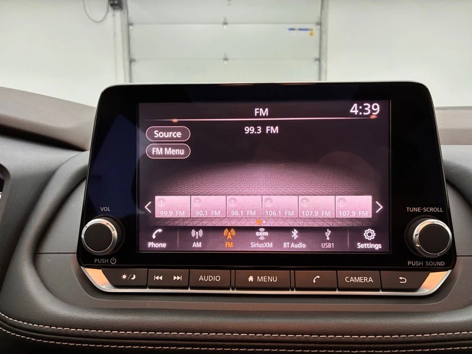 2021 Nissan Rogue - Image 3 of 12
