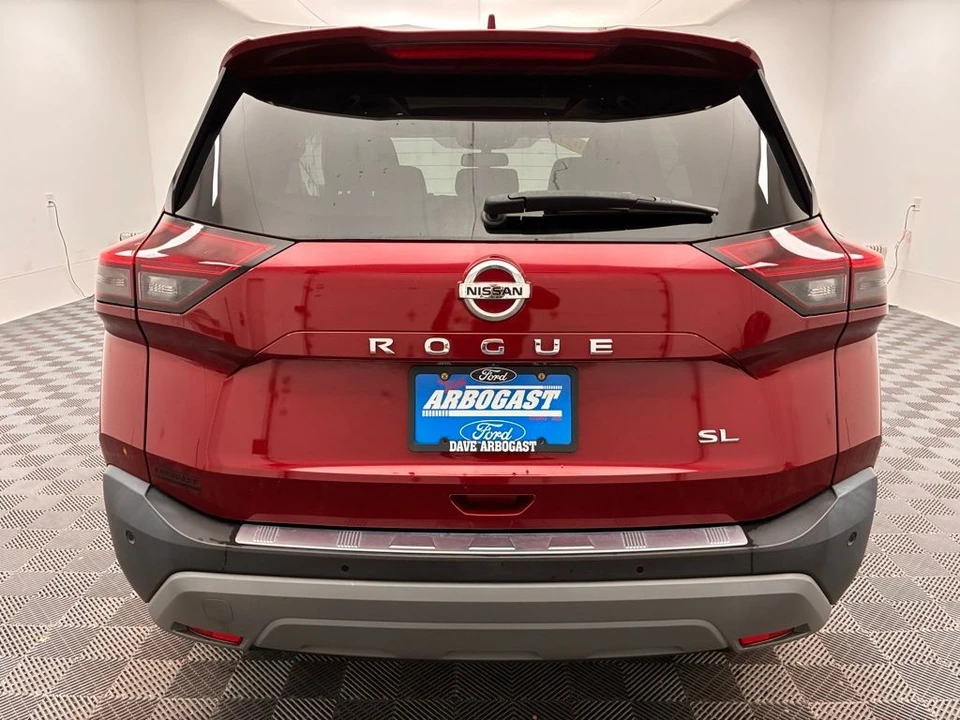 2021 Nissan Rogue - Image 9 of 12