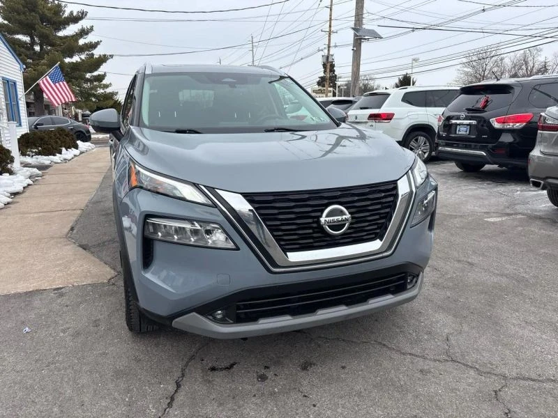 2021 Nissan Rogue - Image 9 of 12