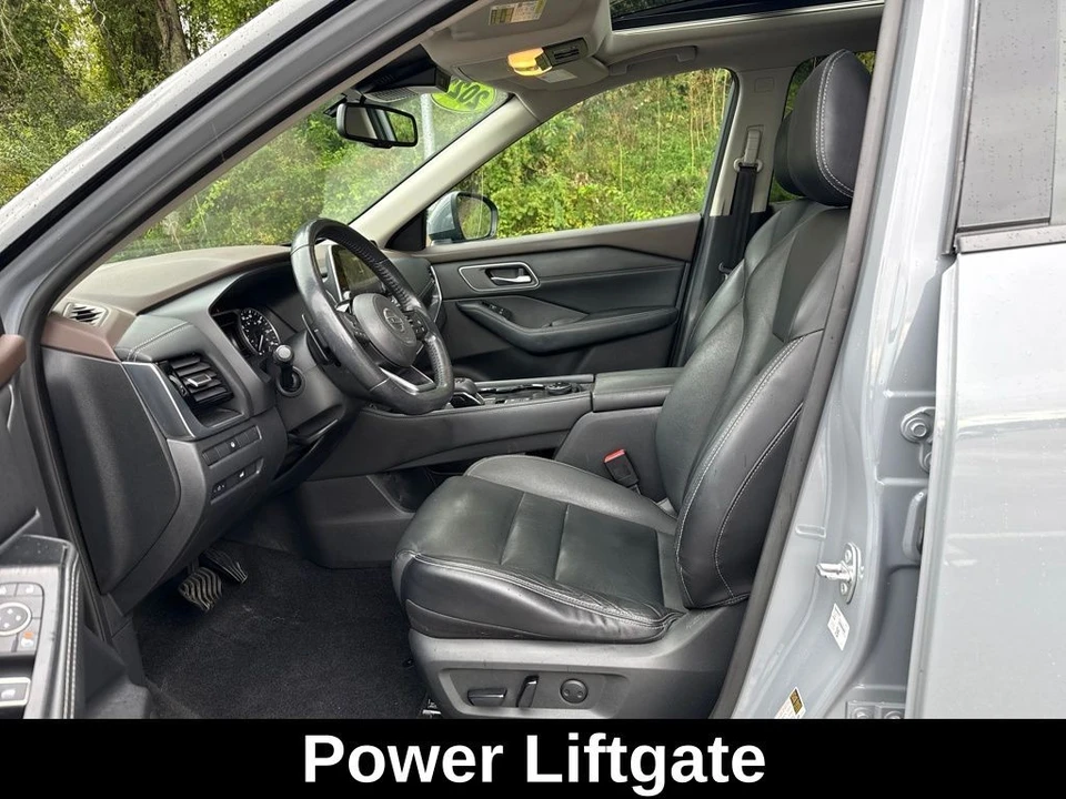 2021 Nissan Rogue - Image 10 of 12