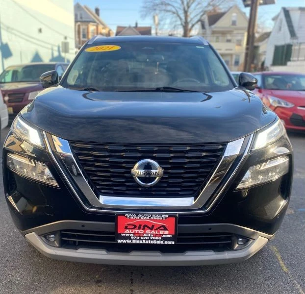 2021 Nissan Rogue - Image 2 of 12