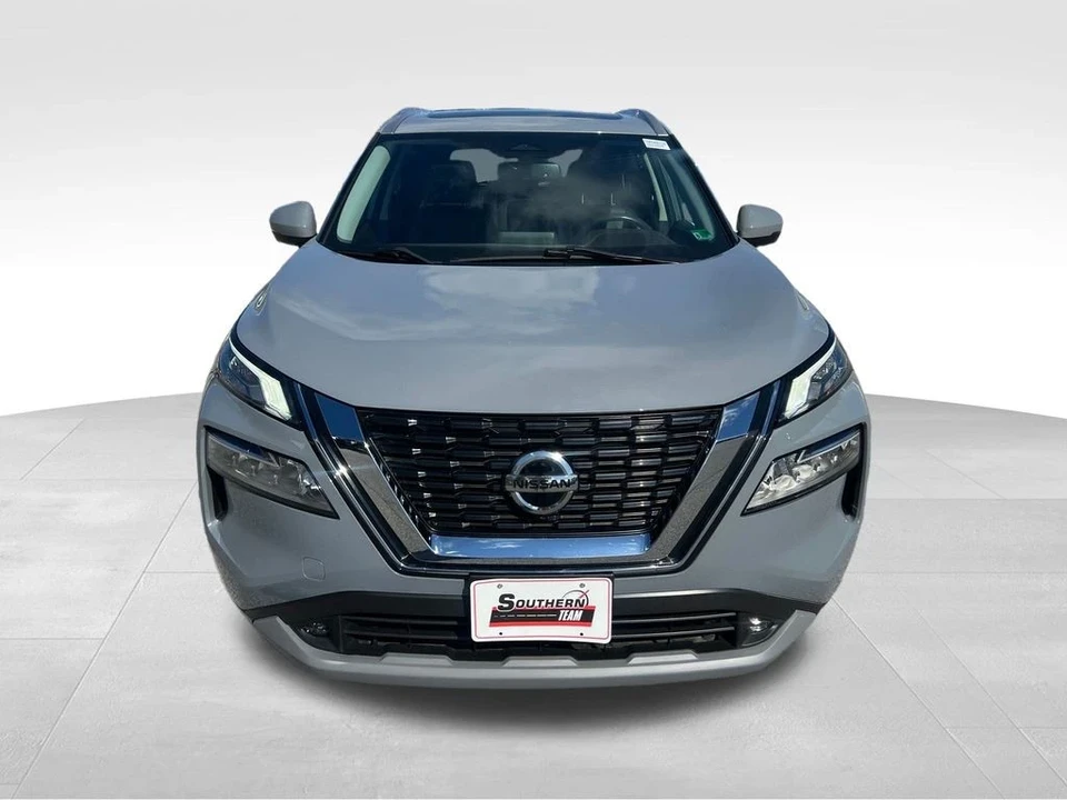 2021 Nissan Rogue - Image 9 of 12