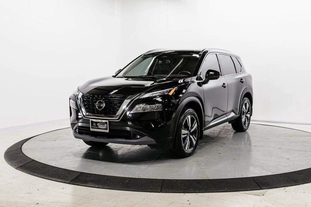2021 Nissan Rogue - Image 3 of 21