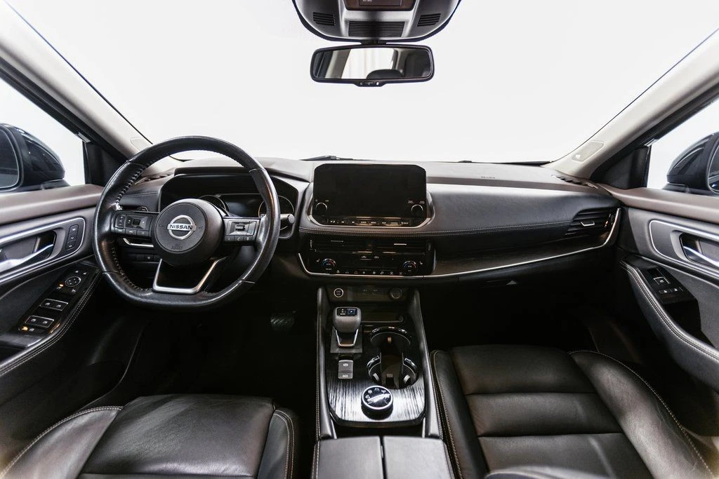 2021 Nissan Rogue - Image 18 of 21