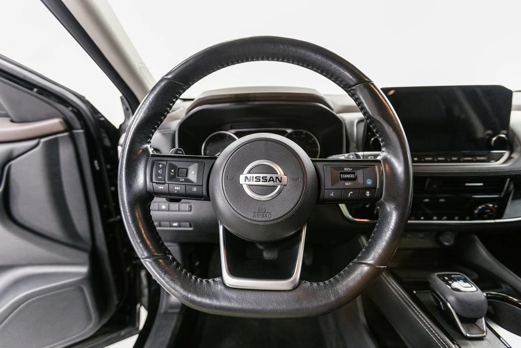 2021 Nissan Rogue - Image 11 of 12