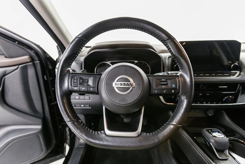 2021 Nissan Rogue - Image 11 of 21
