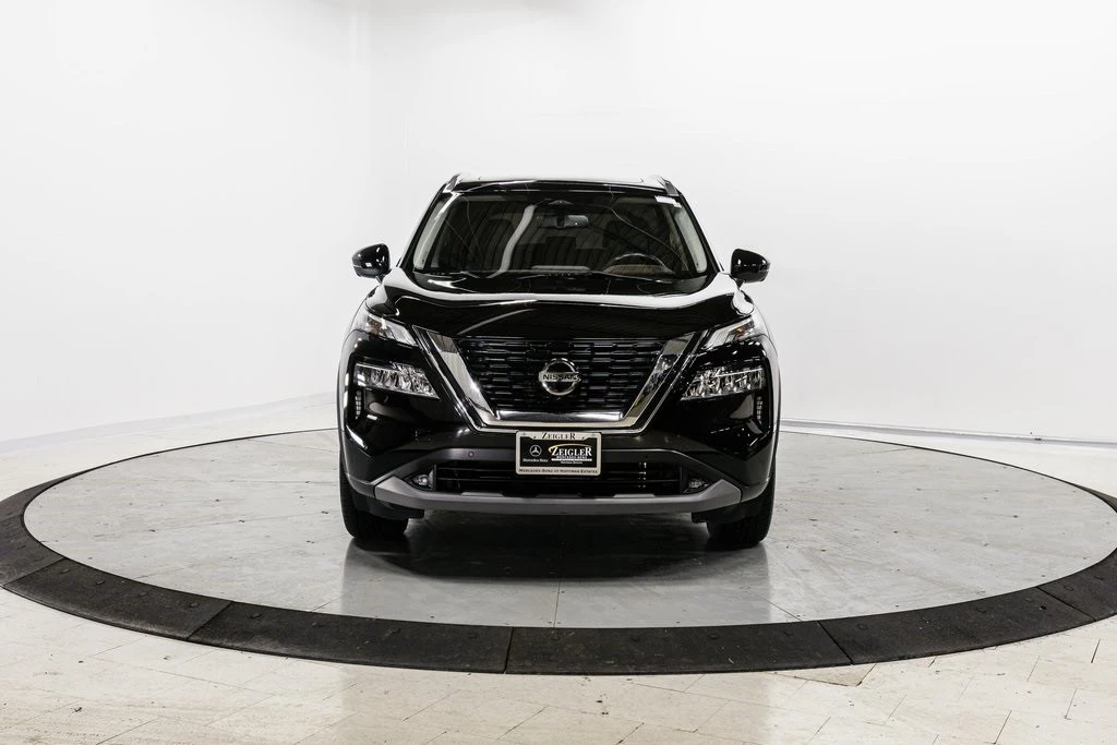 2021 Nissan Rogue - Image 2 of 12