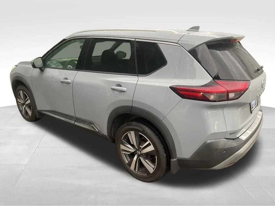 2021 Nissan Rogue - Image 2 of 12