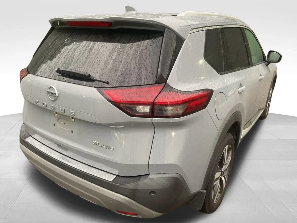 2021 Nissan Rogue - Image 7 of 12