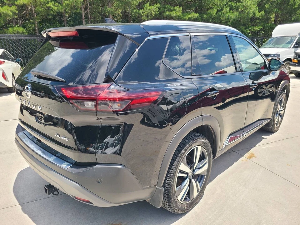 2021 Nissan Rogue - Image 6 of 21