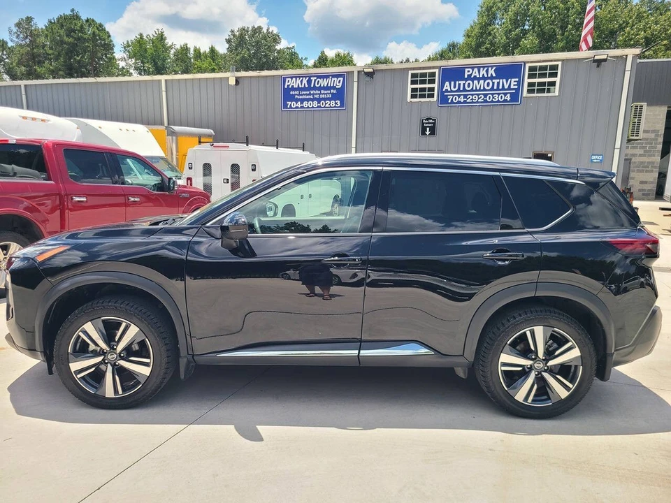 2021 Nissan Rogue - Image 3 of 21