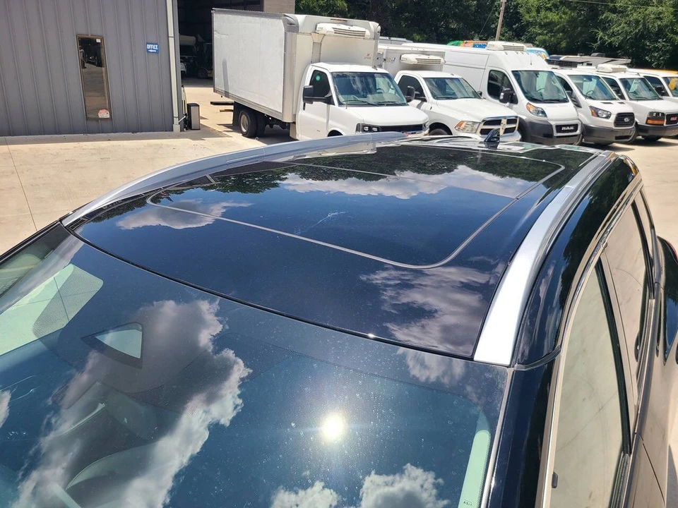 2021 Nissan Rogue - Image 10 of 21