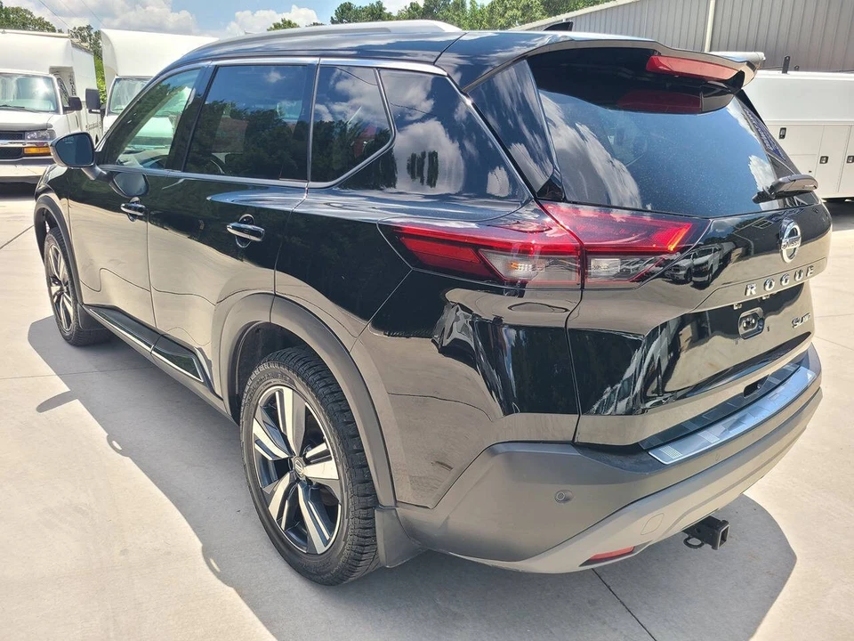 2021 Nissan Rogue - Image 4 of 21