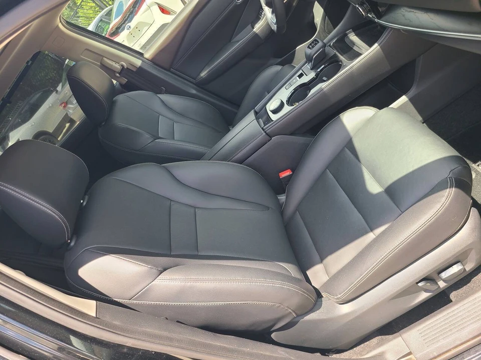 2021 Nissan Rogue - Image 17 of 21