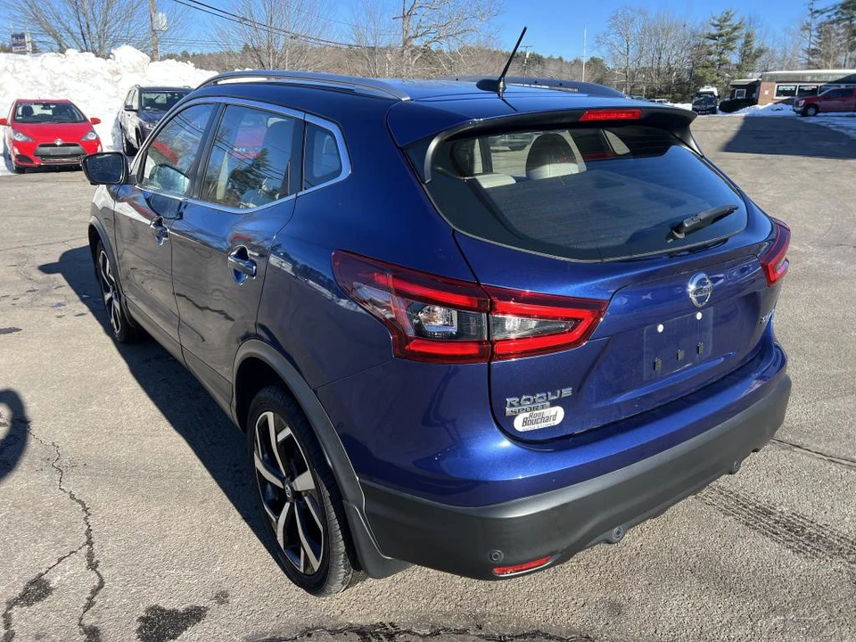 2021 Nissan Rogue - Image 8 of 12