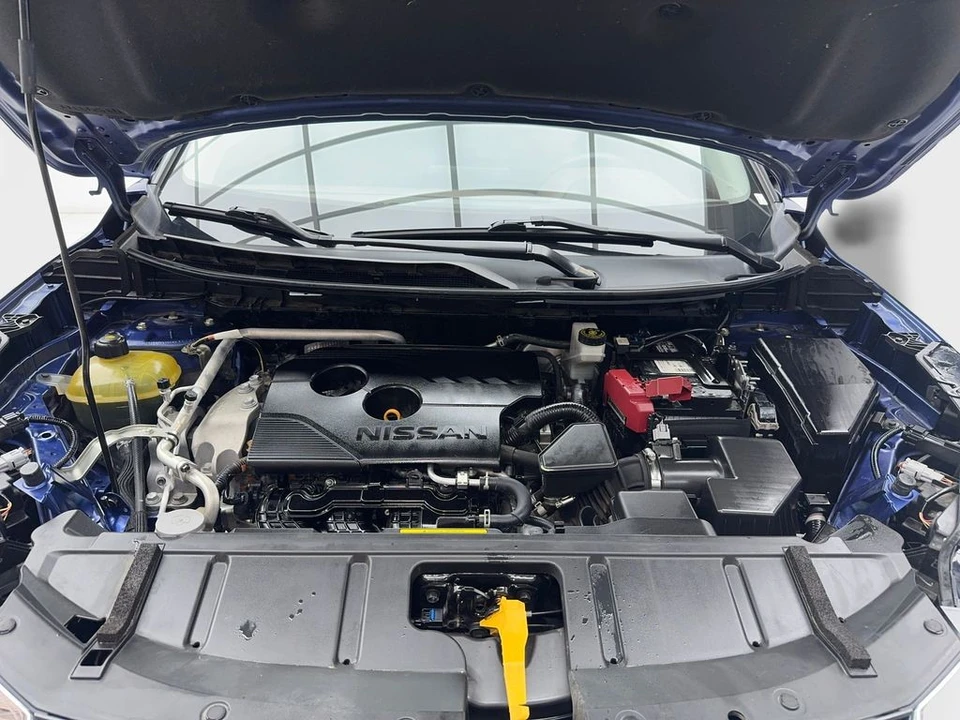 2021 Nissan Rogue - Image 11 of 21