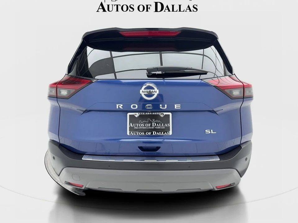 2021 Nissan Rogue - Image 10 of 21