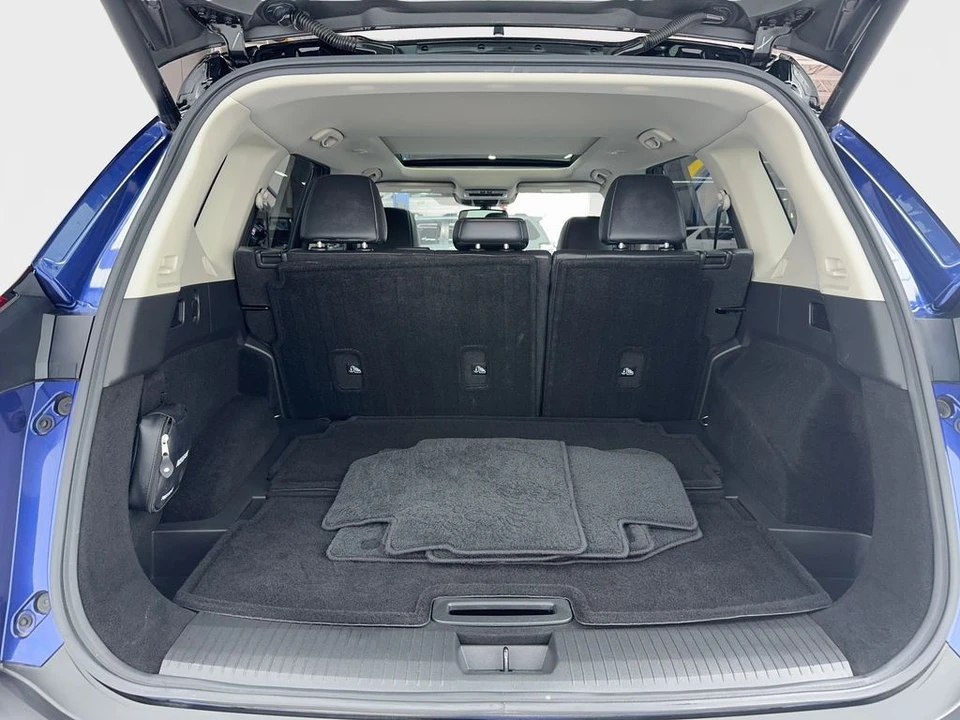 2021 Nissan Rogue - Image 12 of 21