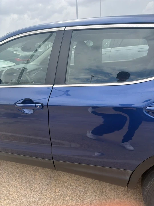 2021 Nissan Rogue - Image 13 of 15