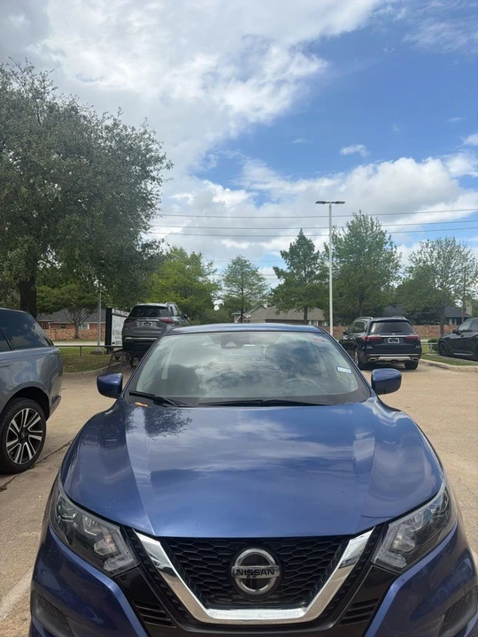 2021 Nissan Rogue - Image 11 of 15