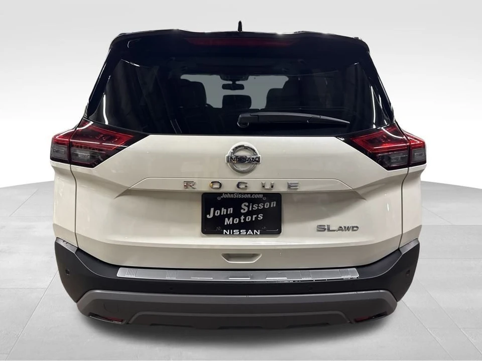 2021 Nissan Rogue - Image 4 of 12
