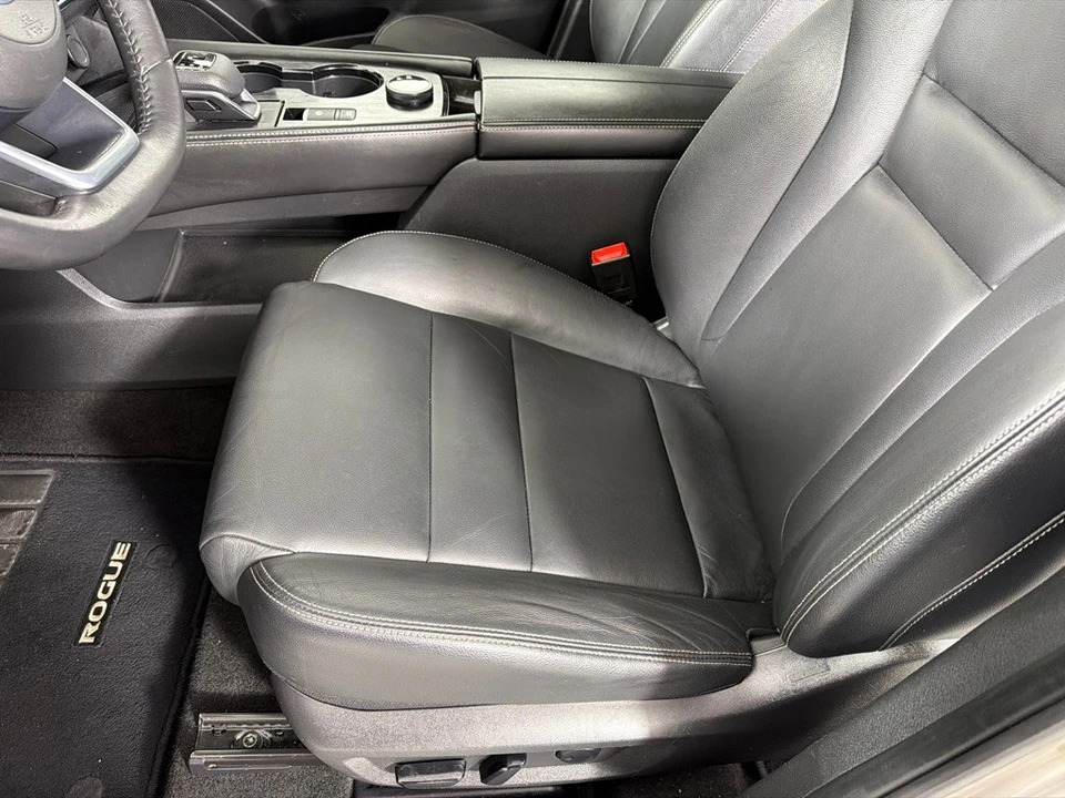 2021 Nissan Rogue - Image 12 of 12