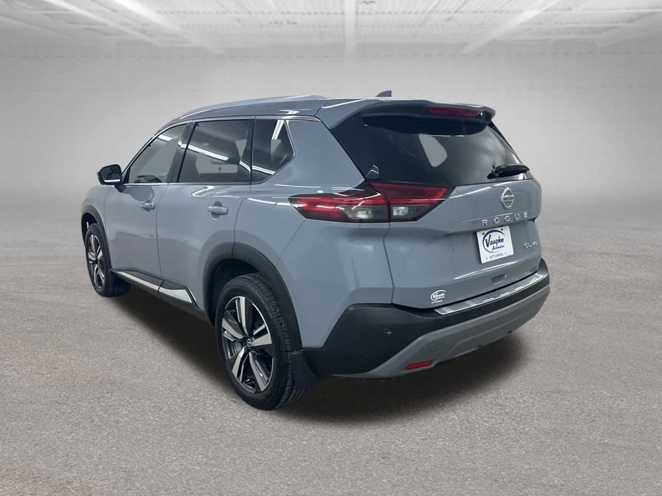 2021 Nissan Rogue - Image 9 of 12