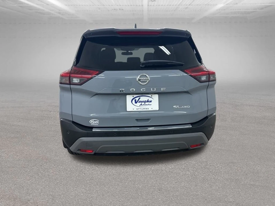2021 Nissan Rogue - Image 11 of 12