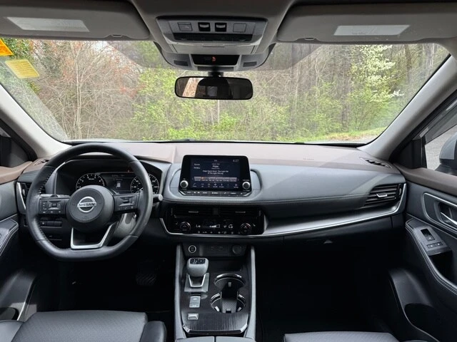 2021 Nissan Rogue - Image 10 of 21