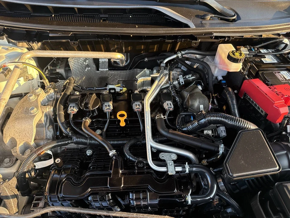 2021 Nissan Rogue - Image 8 of 21