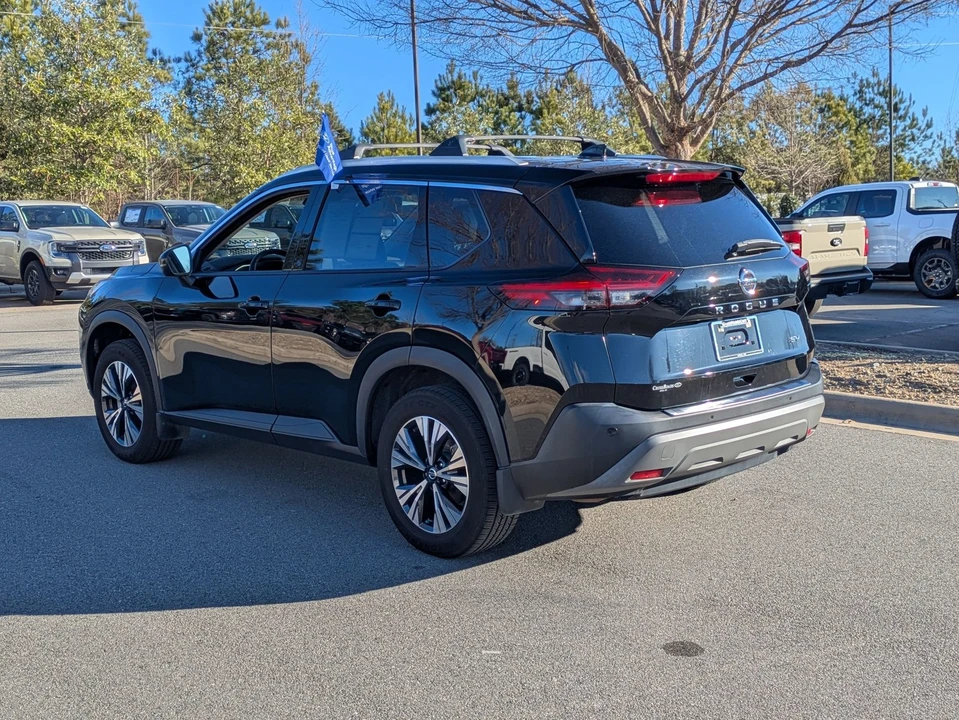 2021 Nissan Rogue - Image 6 of 12