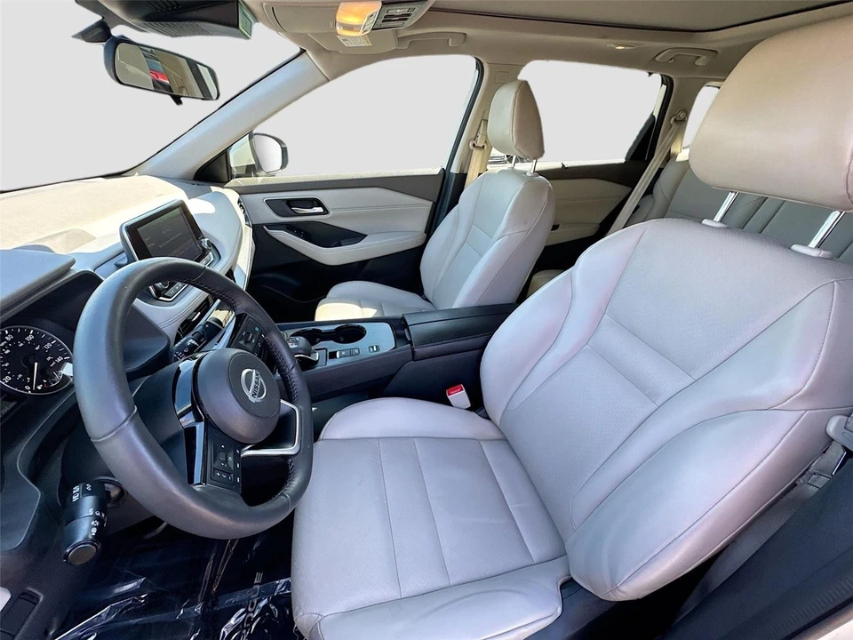 2021 Nissan Rogue - Image 20 of 21