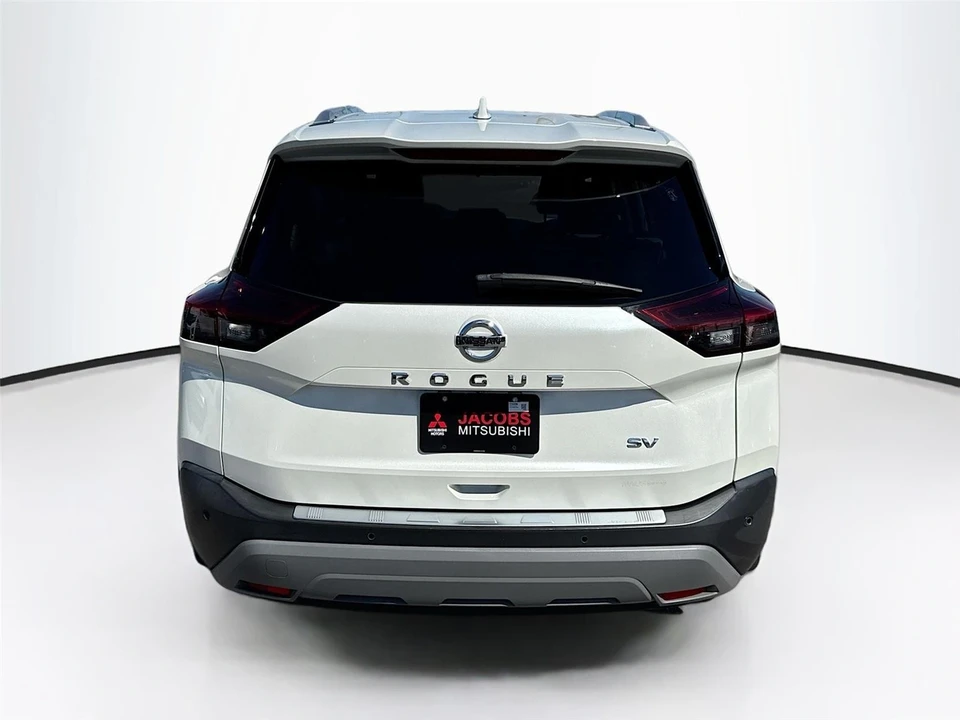 2021 Nissan Rogue - Image 6 of 21