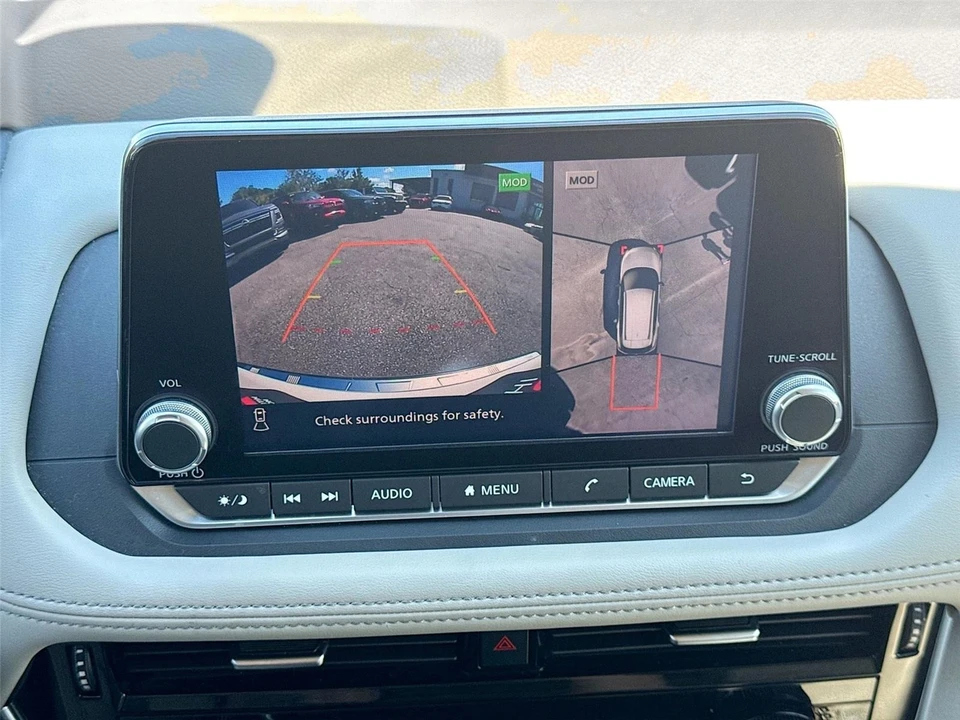 2021 Nissan Rogue - Image 13 of 21