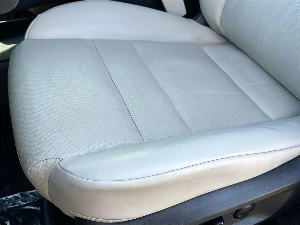 2021 Nissan Rogue - Image 19 of 21