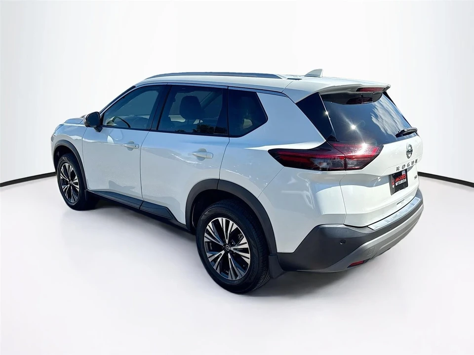 2021 Nissan Rogue - Image 5 of 21
