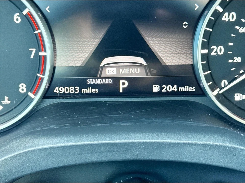 2021 Nissan Rogue - Image 12 of 21