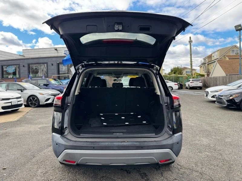 2021 Nissan Rogue - Image 12 of 12