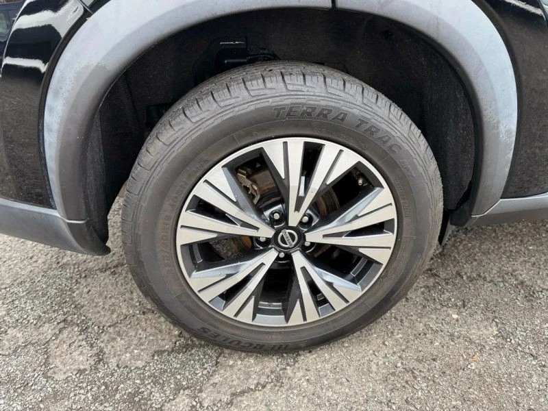 2021 Nissan Rogue - Image 11 of 12