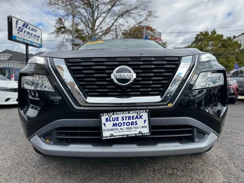 2021 Nissan Rogue - Image 3 of 12
