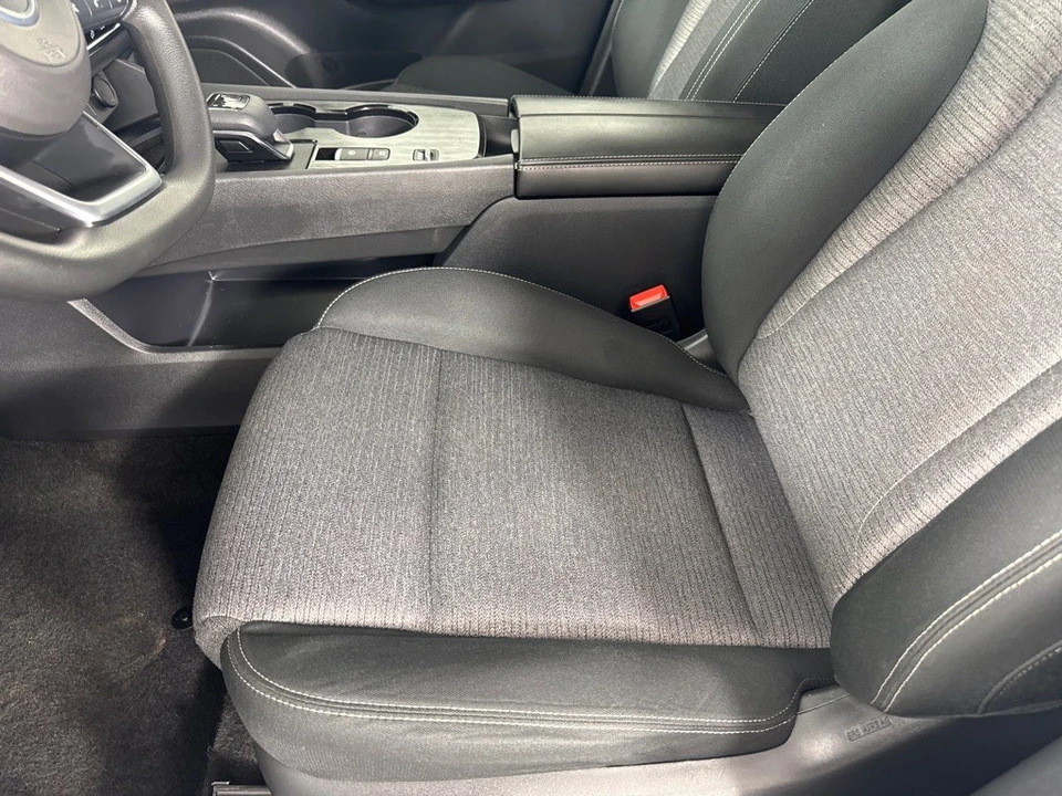 2021 Nissan Rogue - Image 14 of 21