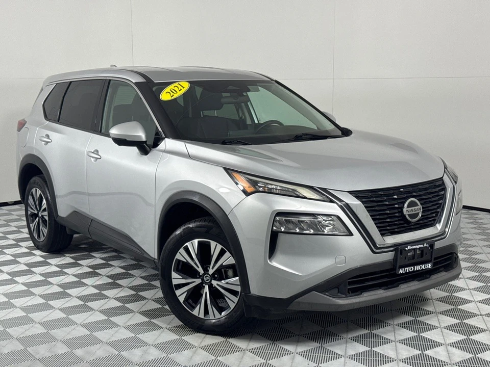 2021 Nissan Rogue - Image 2 of 12