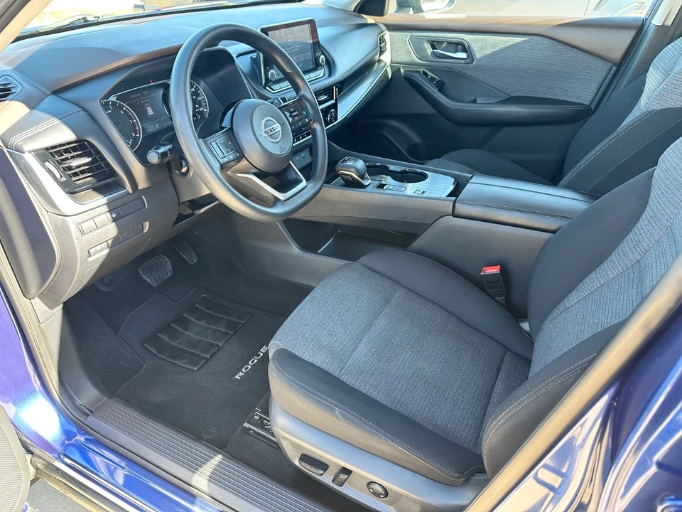 2021 Nissan Rogue - Image 9 of 20