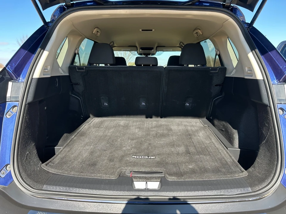 2021 Nissan Rogue - Image 14 of 20
